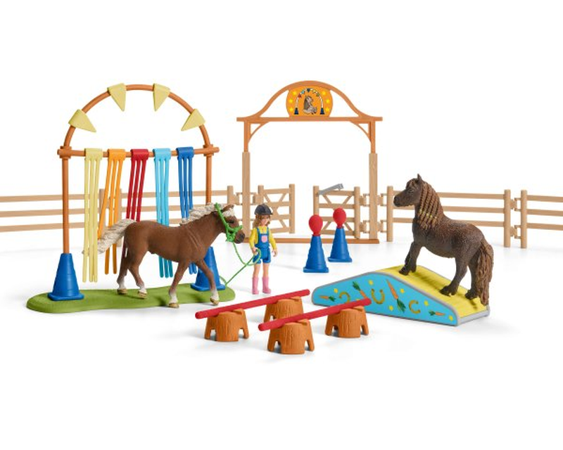 42481 Schleich Farm World Pony agility training
